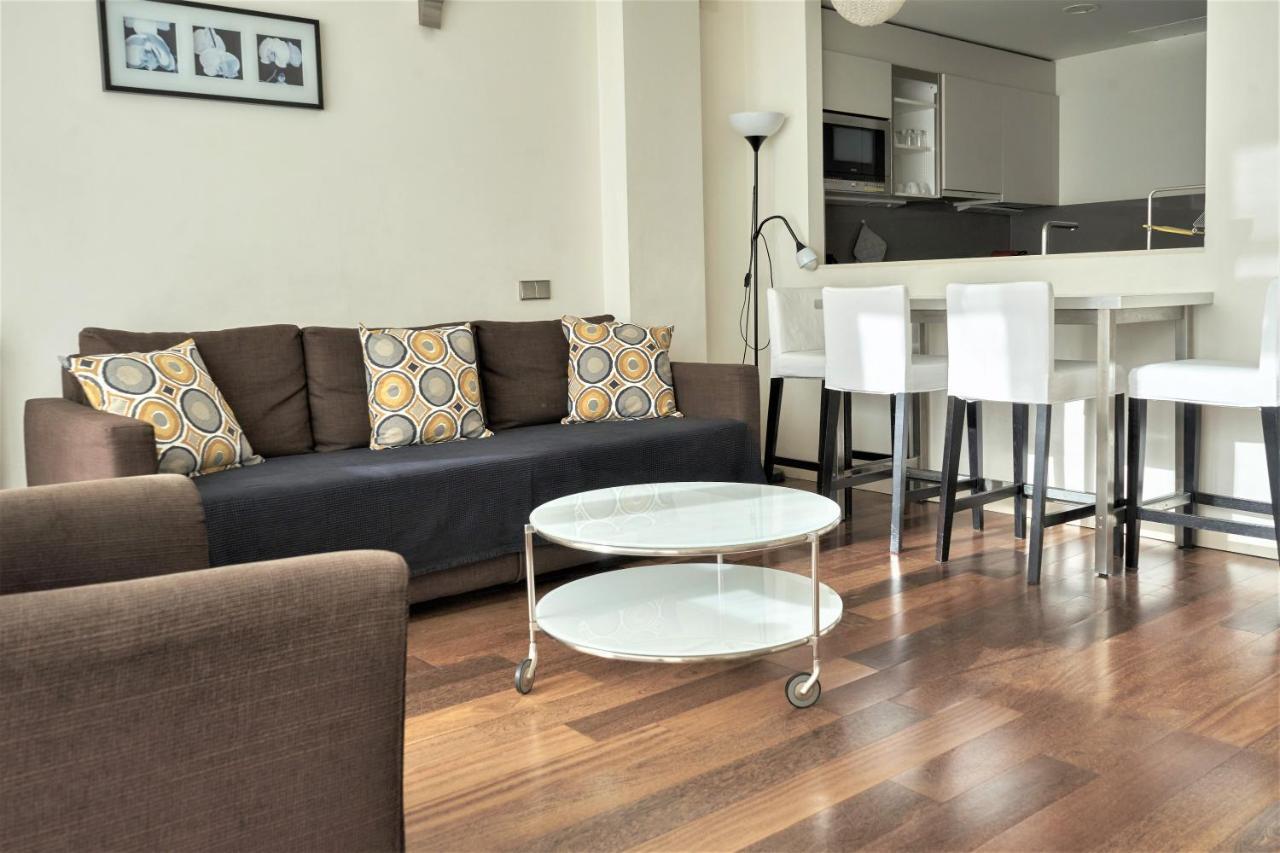 Apartamento Via Augusta 153 Барселона Екстериор снимка